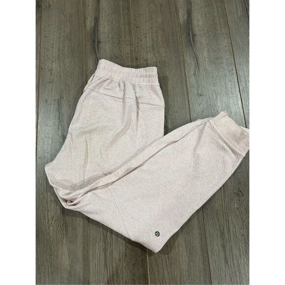 Lululemon Erase jogger sz L - Picture 5 of 7